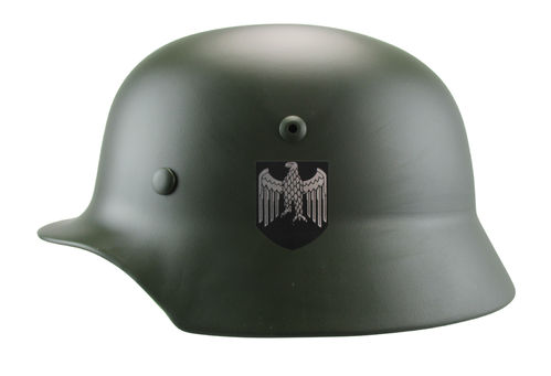 Stahlhelm M35 mit Helmabzeichen Heer